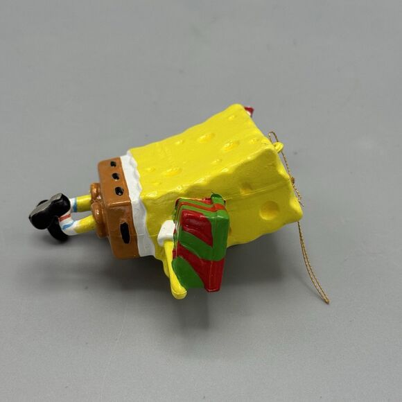 2002 SpongeBob Squarepants Christmas Ornament Viacom Holding Candy Cane and Gift - Picture 7 of 8